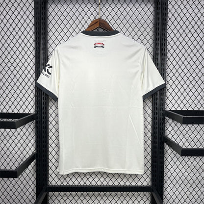 Manchester United - Tredje 24/25