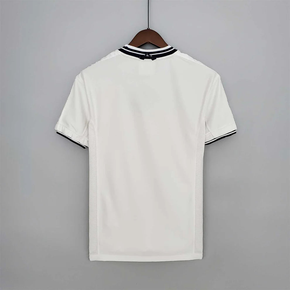 England Hemma - Retro 2000