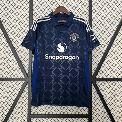 Manchester United - Borta 24/25